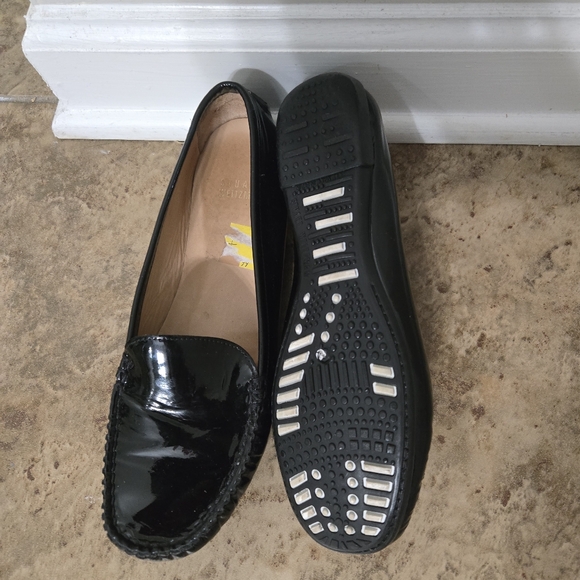 Stuart Weitzman Patent Leather Loafers Size 7 - Picture 3 of 9